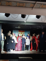 "Первая роль".